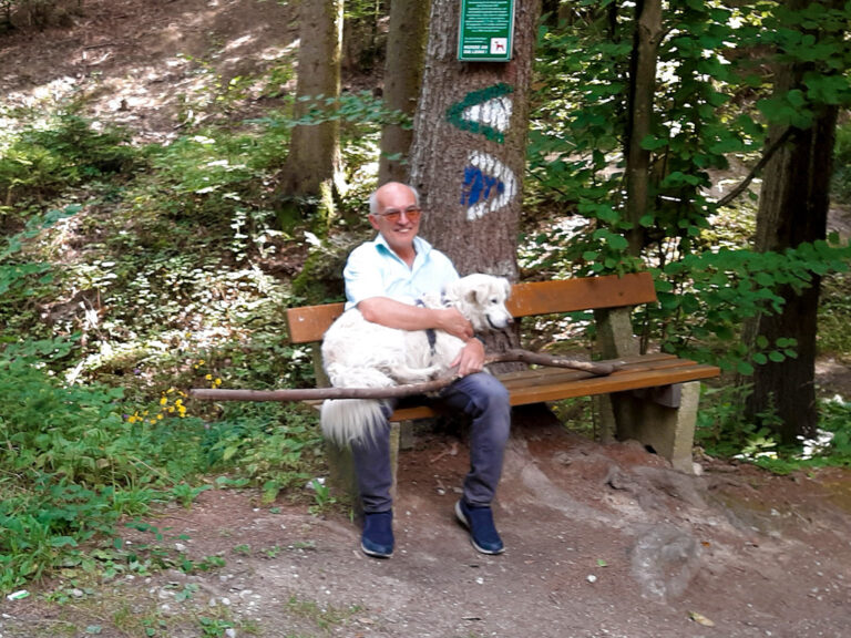 Mehr über den Artikel erfahren OGY UNSER UNSER WANDERHUND